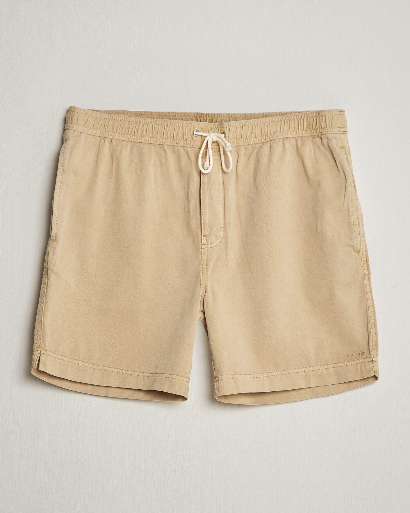 Men | Shorts | GANT | Regular Fit Sunfaded Drawstring Oat Beige