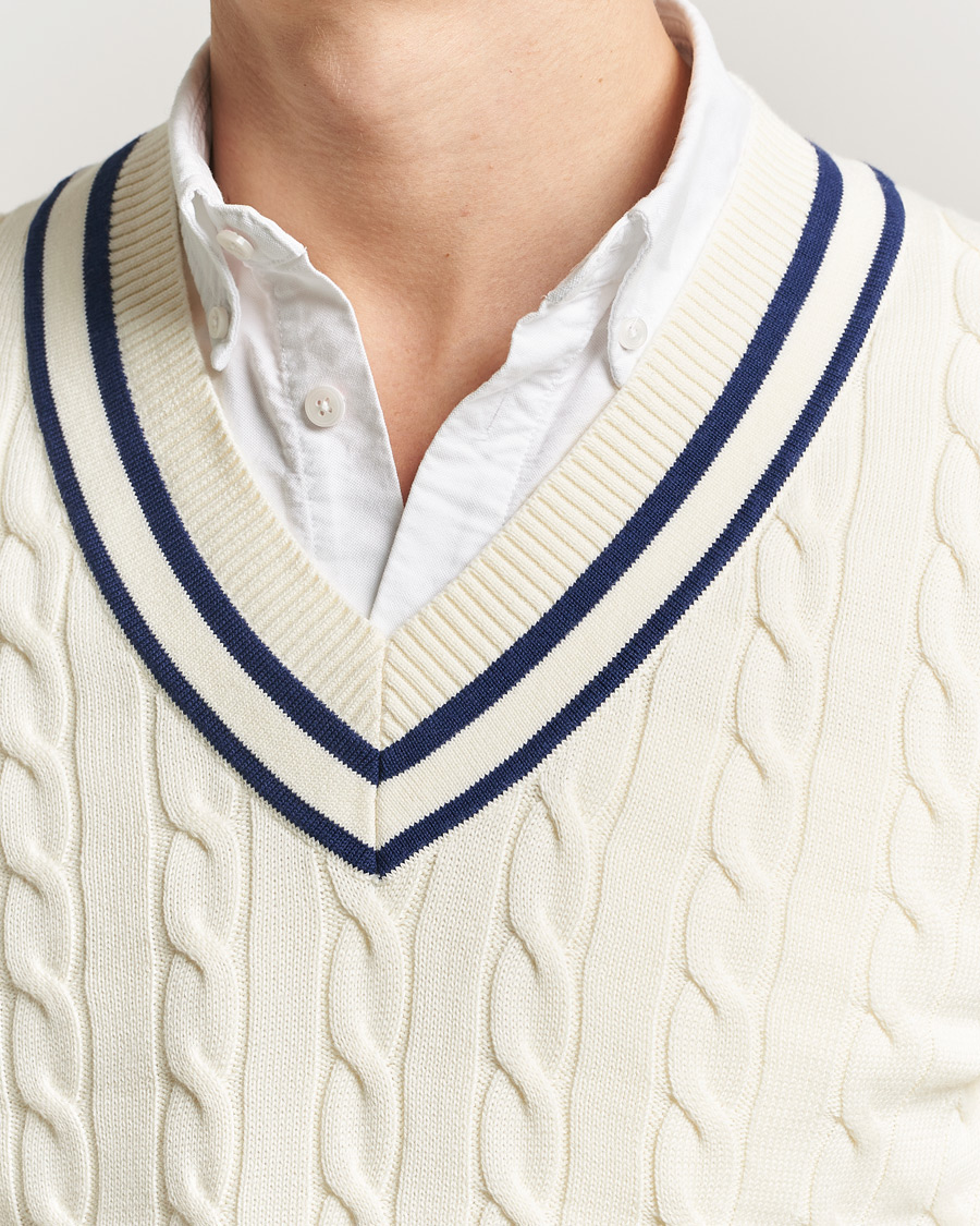 Men | Sweaters & Knitwear | GANT | Cotton Cable Cricket Sweater Cream