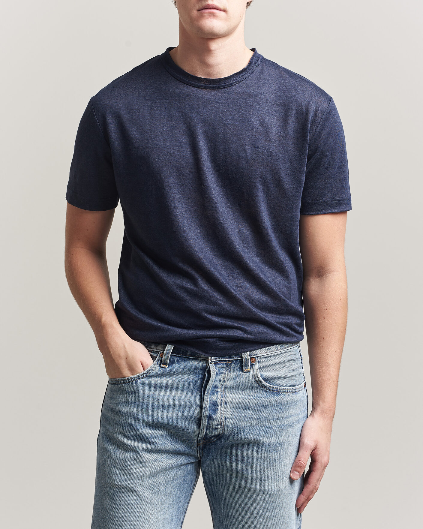 Men | T-Shirts | GANT | Linen T-Shirt Evening Blue