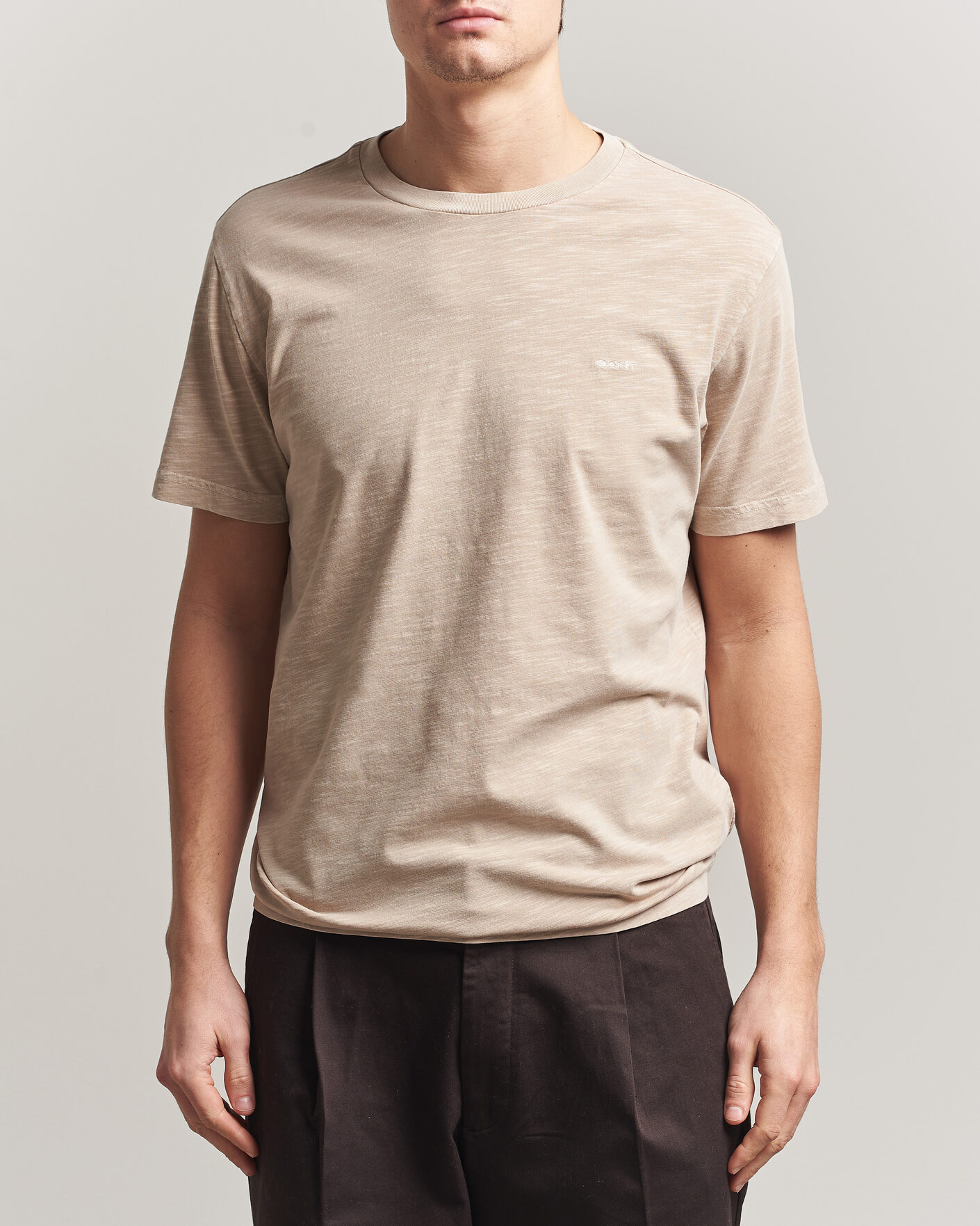 Men | T-Shirts | GANT | Washed Slub T-Shirt Oat Beige