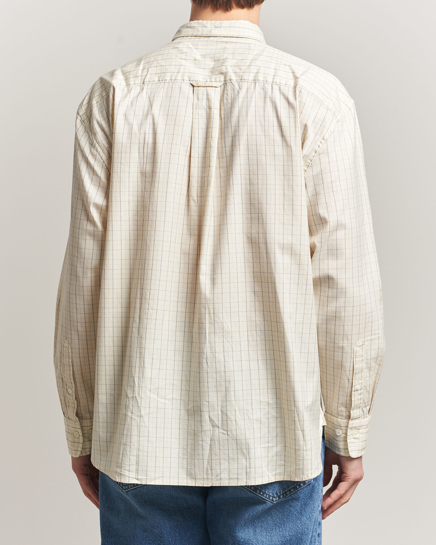 Men | Shirts | GANT | Relaxed Fit Dreamy Oxford Checked Shirt Creamed White