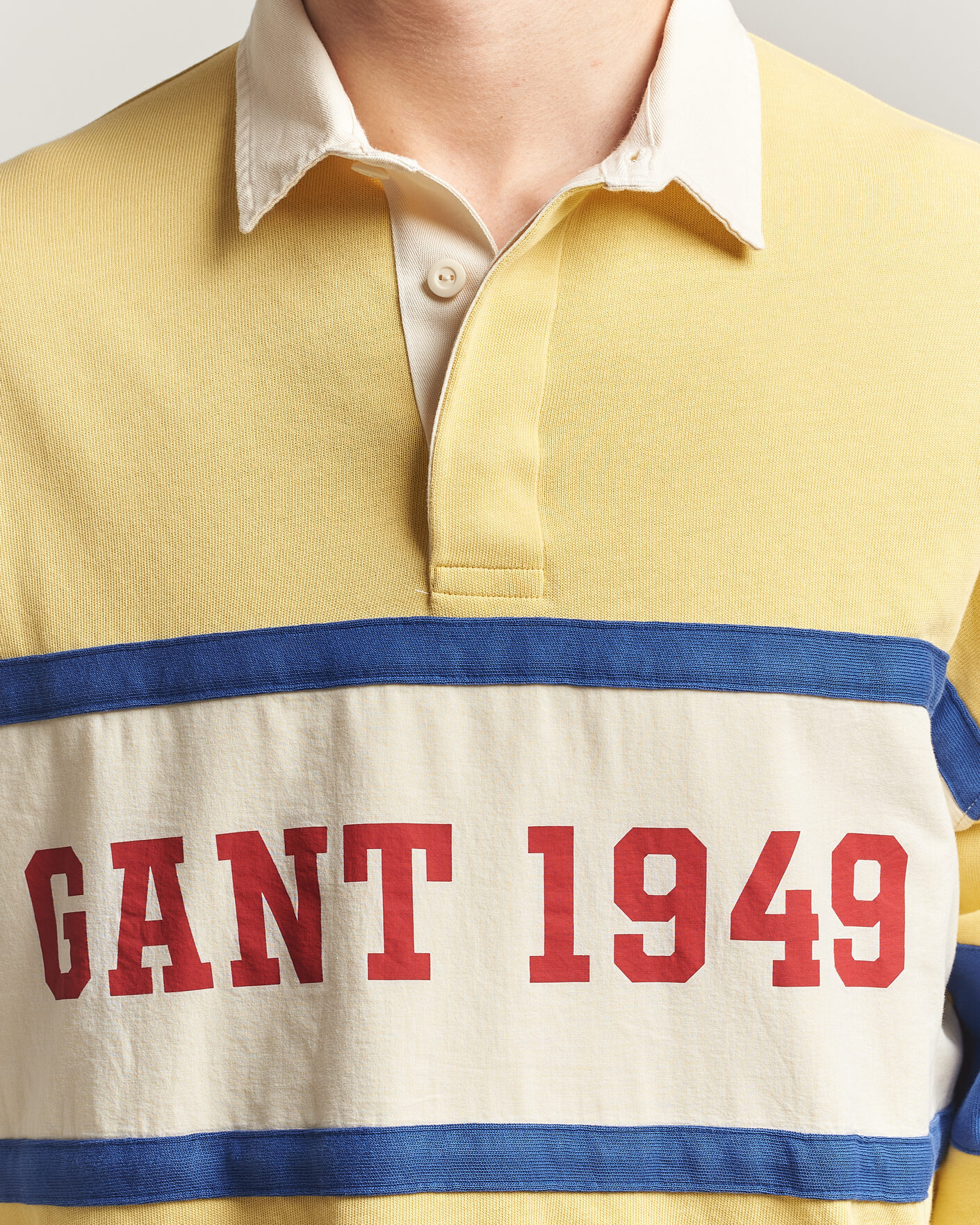 Men | Sweaters & Knitwear | GANT | Heavy Rugger Light Mustard Yellow