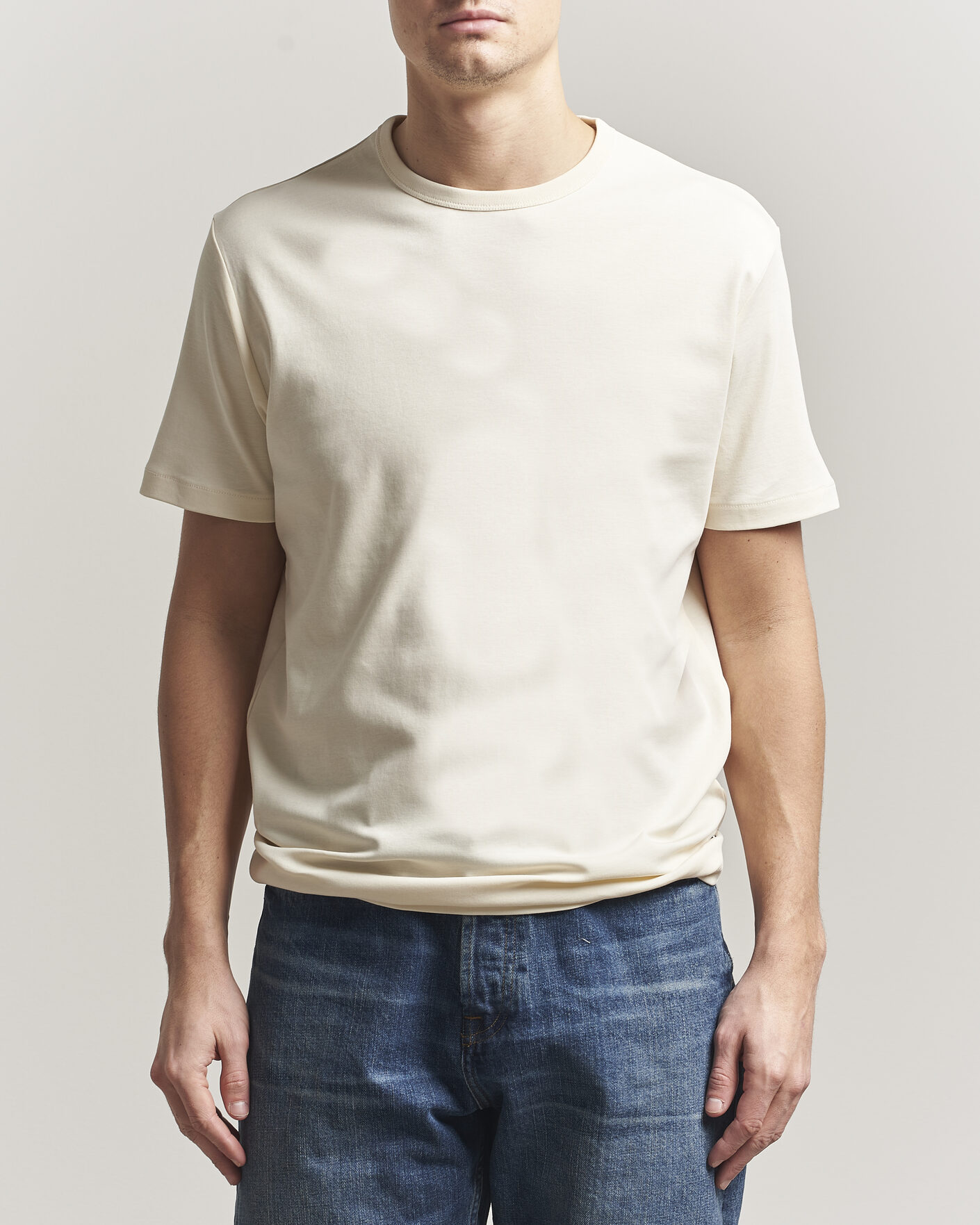 Men | T-Shirts | GANT | Interlock Crew Neck T-Shirt Creamed White