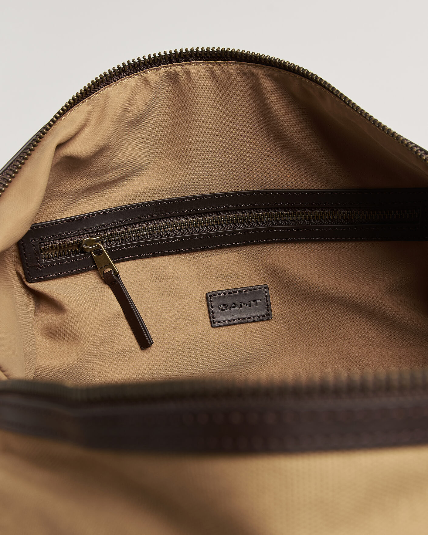 Men | Bags | Gant | Washed Canvas Duffle Bag Warm Khaki