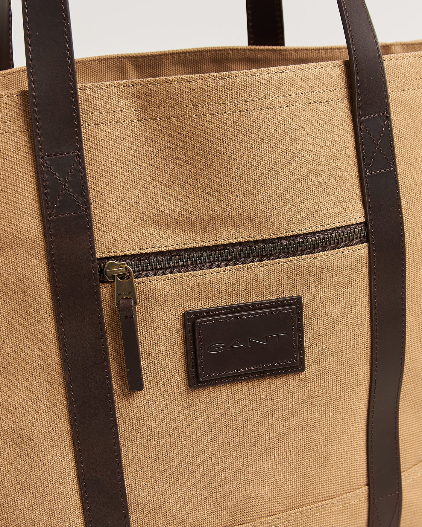 Men | Bags | GANT | Washed Canvas Tote Bag Warm Khaki
