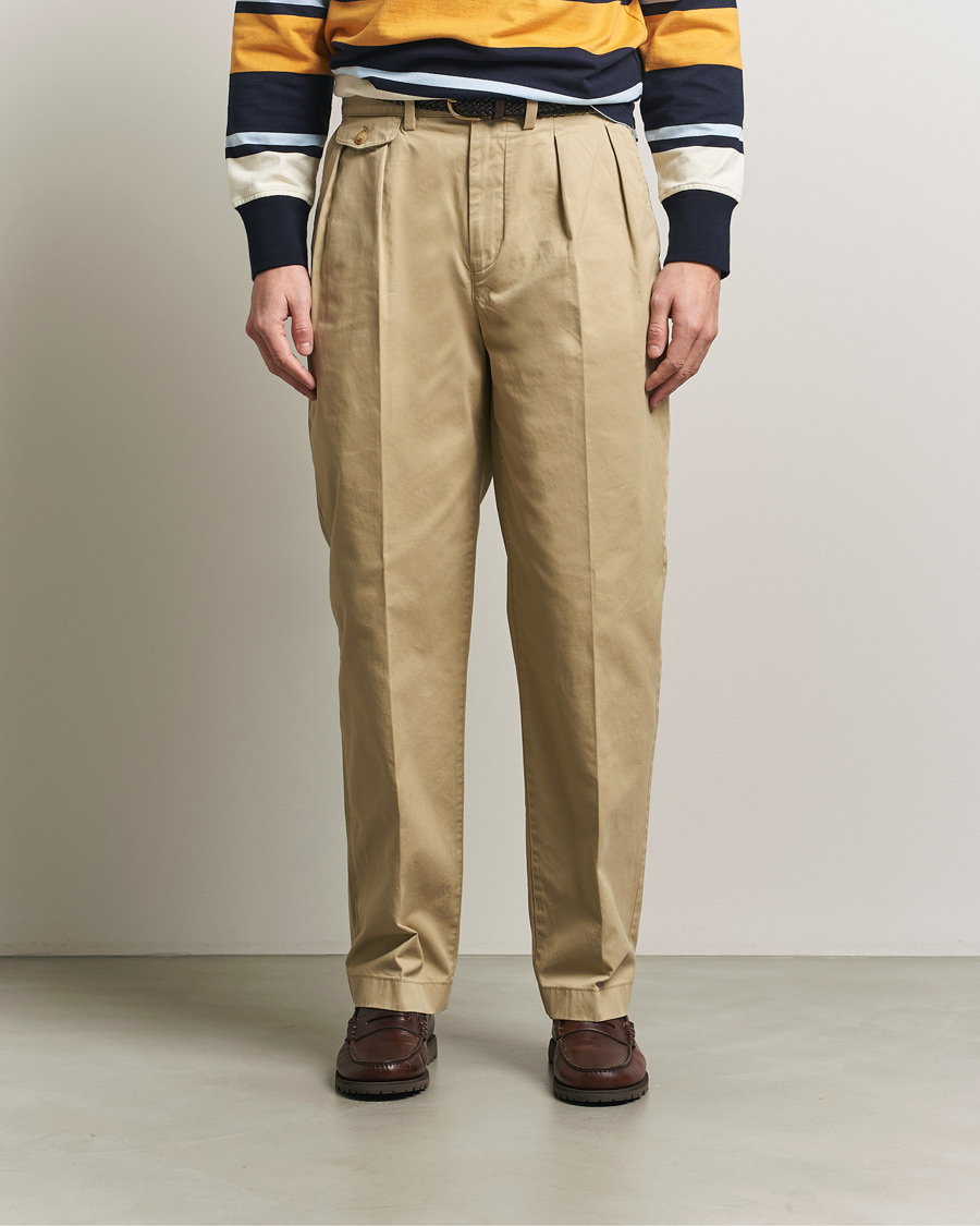 Men | Trousers | Gant | Regular Pleated Twill Chinos Woody Beige