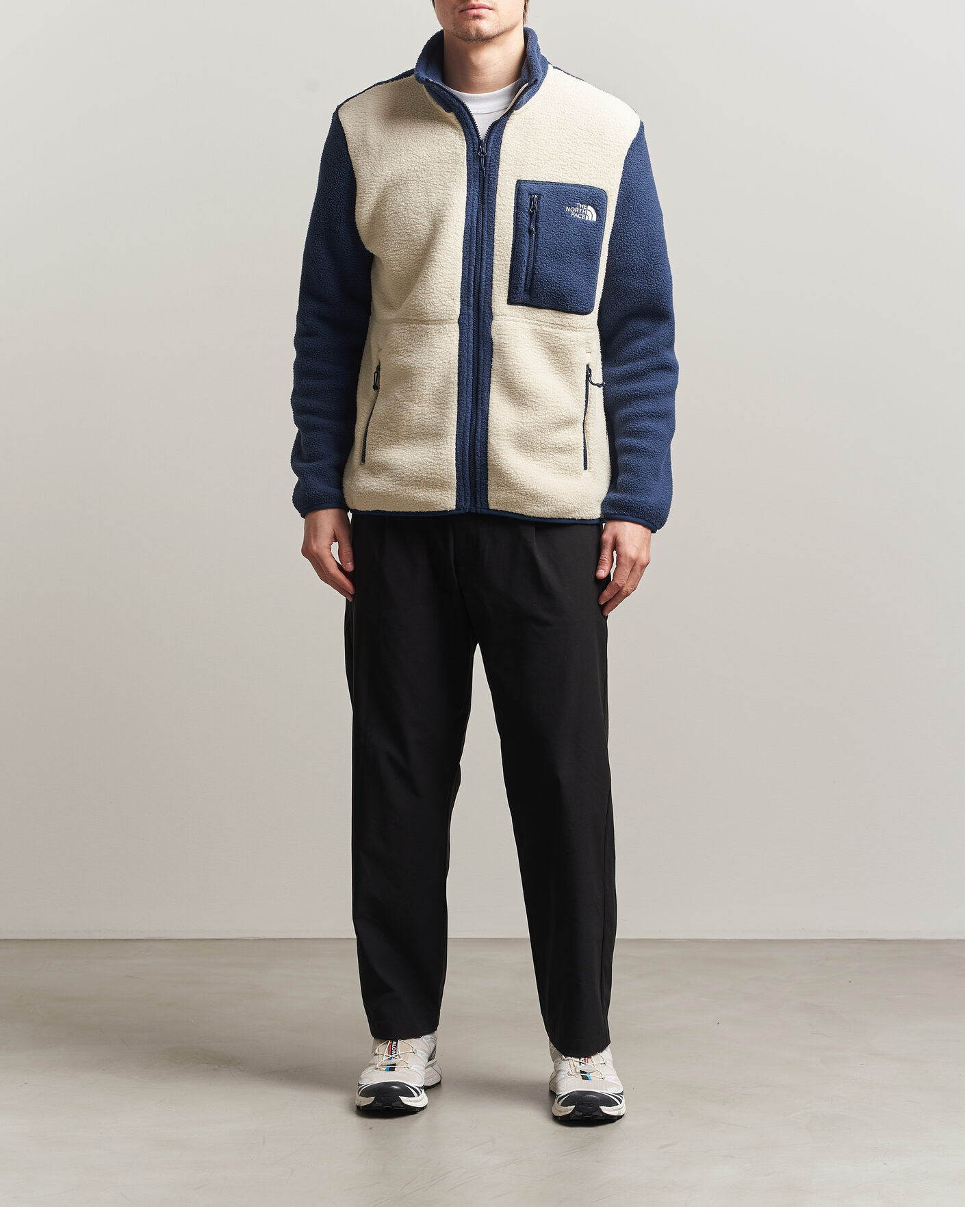 The North Face Yumiori Fleece Full Zip Desert Stone at CareOfCarl.com