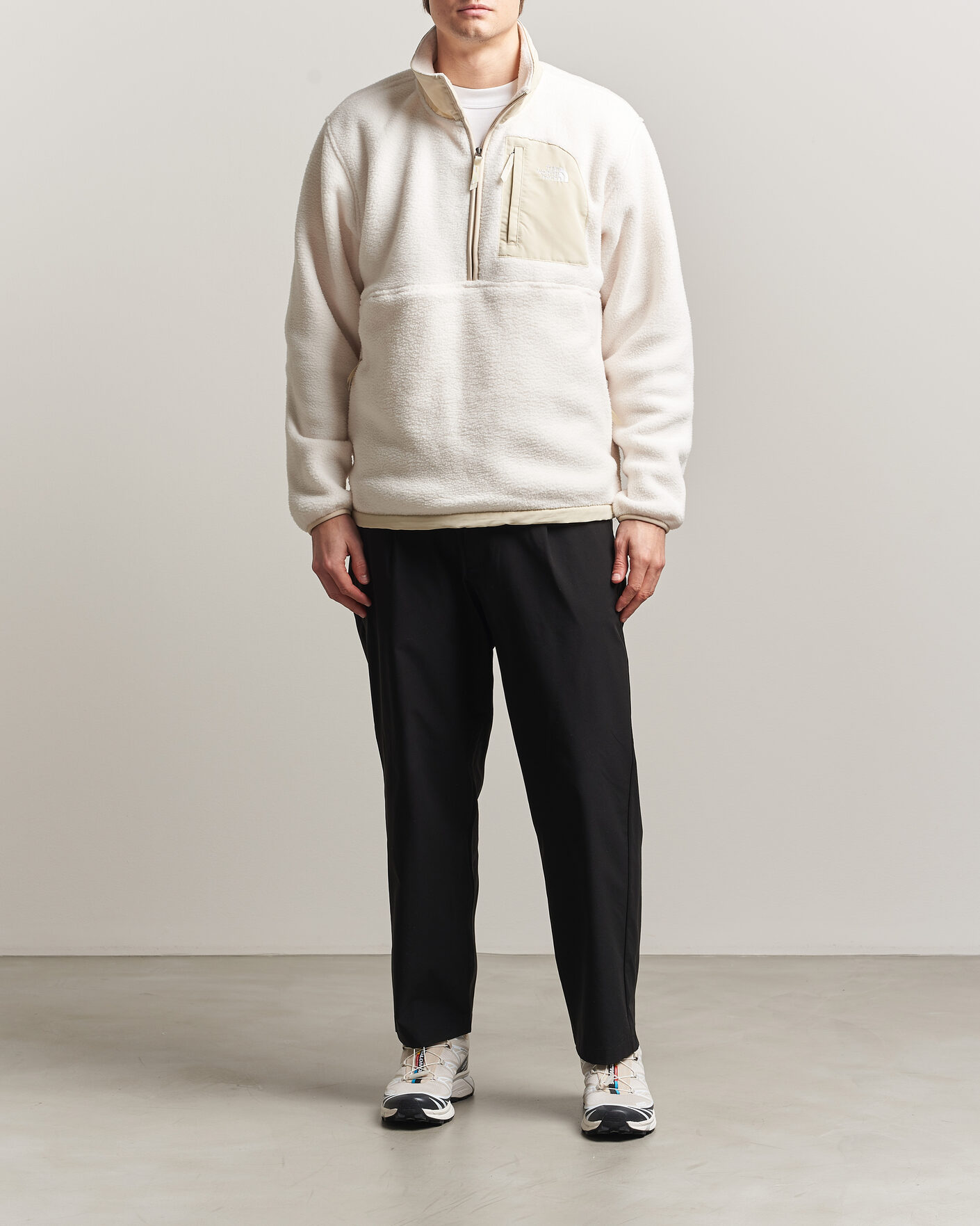 Men | Sweaters & Knitwear | The North Face | Yumiori Fleece Half Zip White Dune