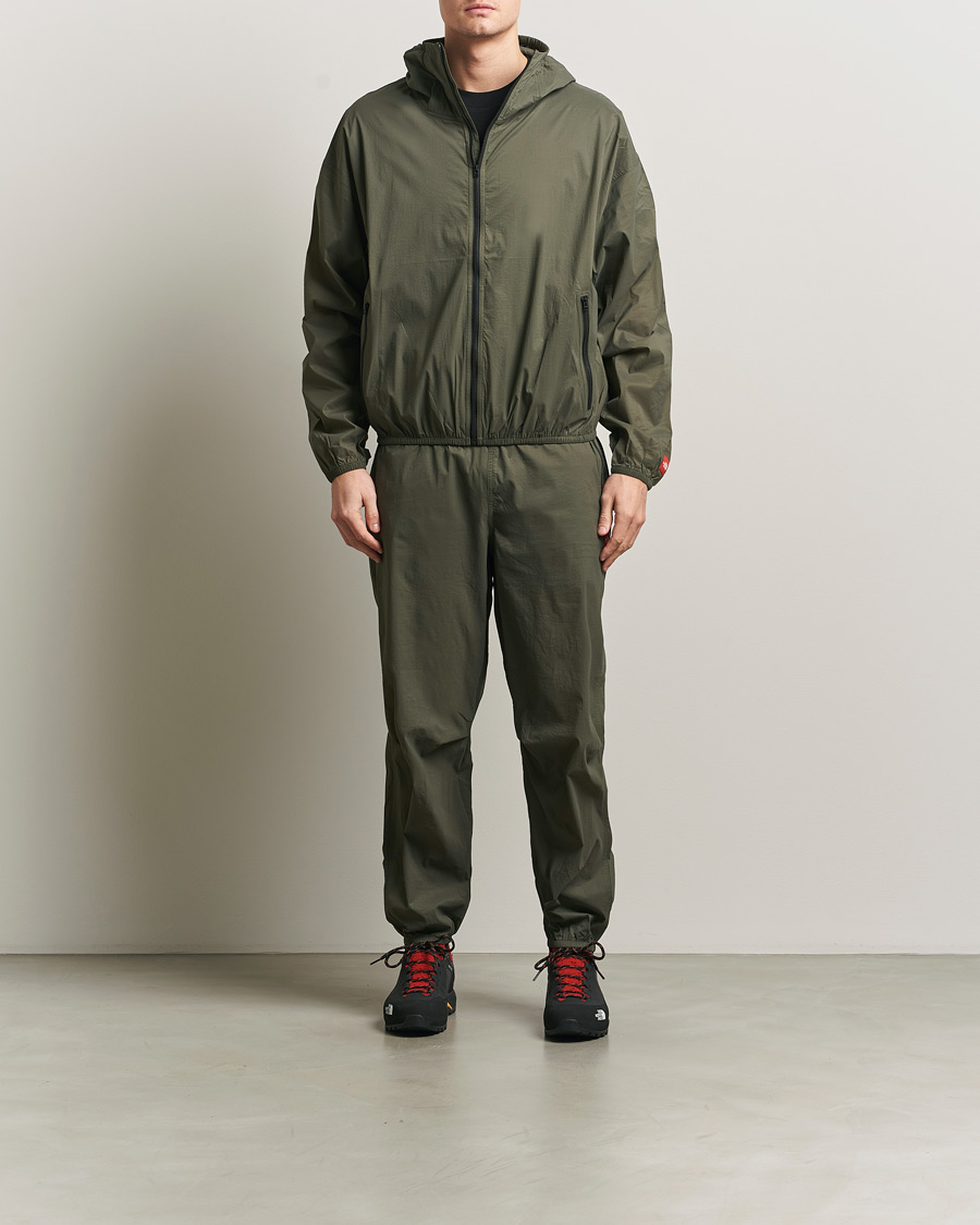 Men | Trousers | The North Face | Red Box Packable Wind Pants New Taupe Green
