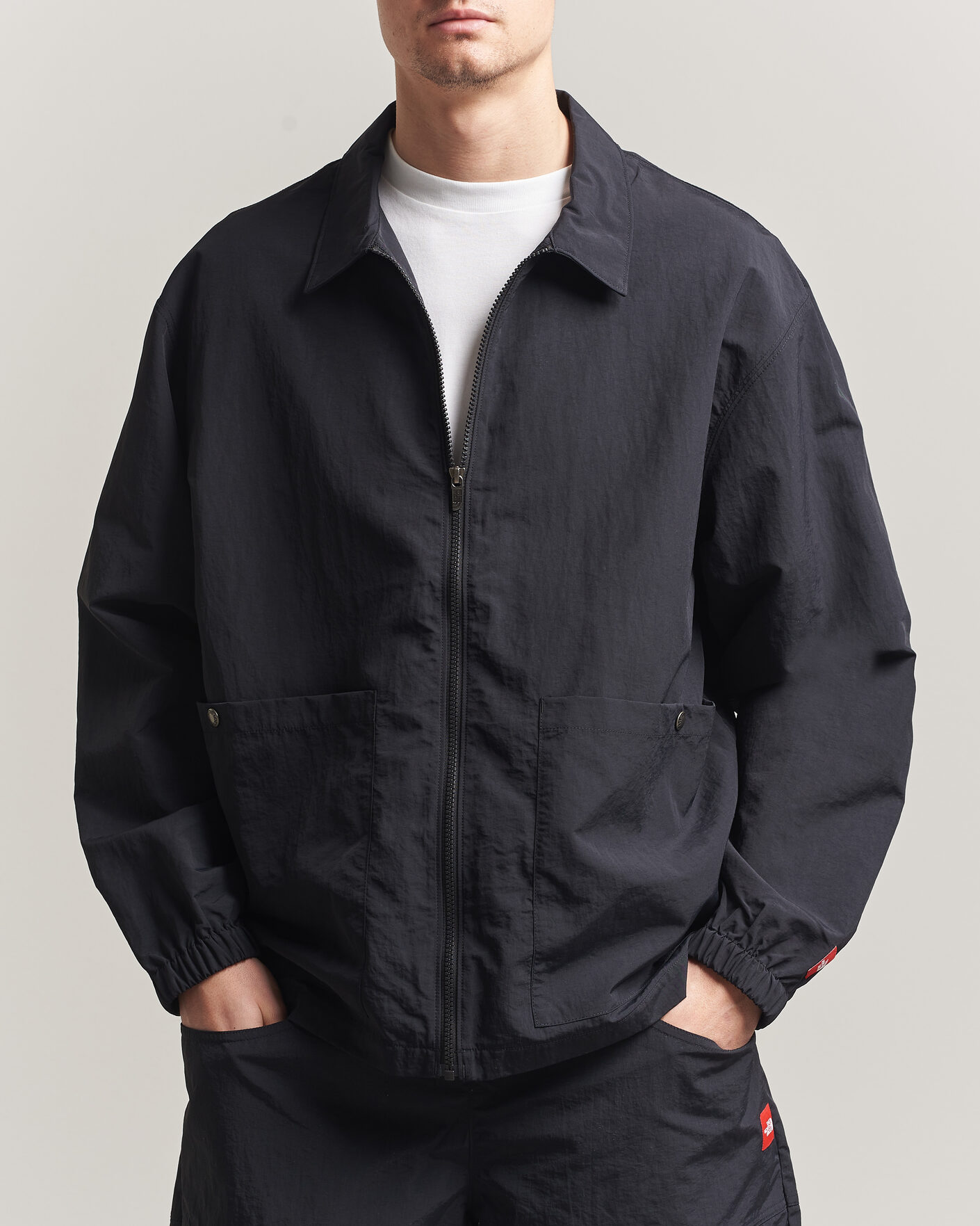 Men | Coats & Jackets | The North Face | Red Box Nylon Shirt Jacket Black
