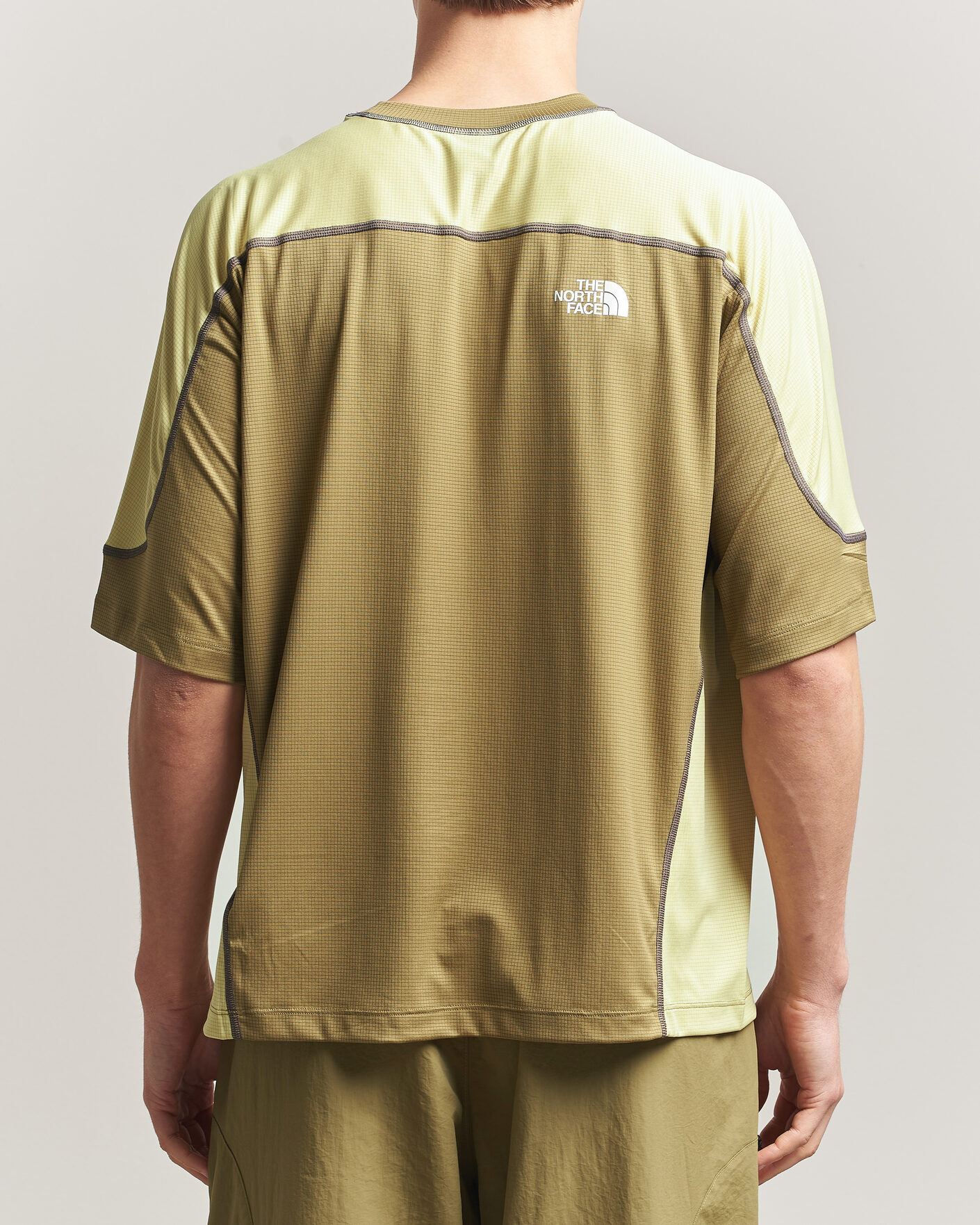 Men | T-Shirts | The North Face | NSE Lightrange T-Shirt Cedar
