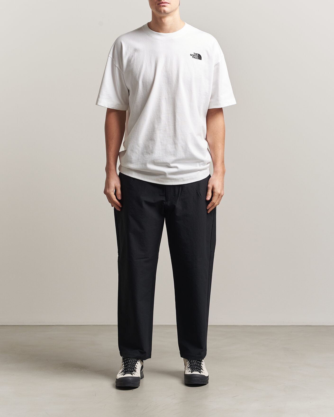 Men | T-Shirts | The North Face | Casentino Graphic T-Shirt White