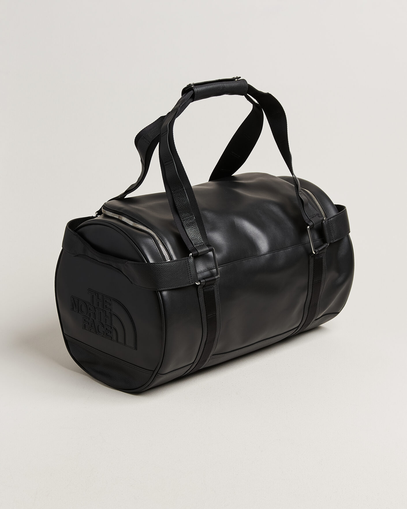 The North Face Anniversary Base Camp Duffel Leather Black at