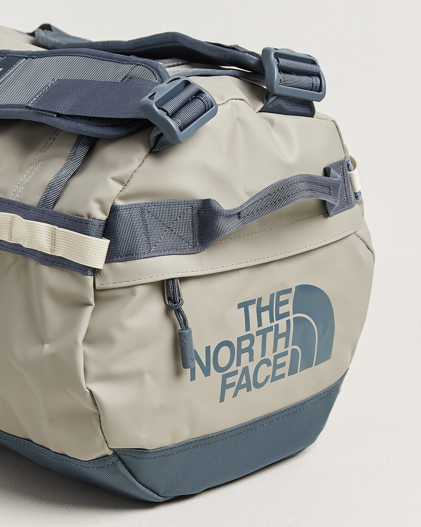 Men | Bags | The North Face | Base Camp Duffel S Stone Slab