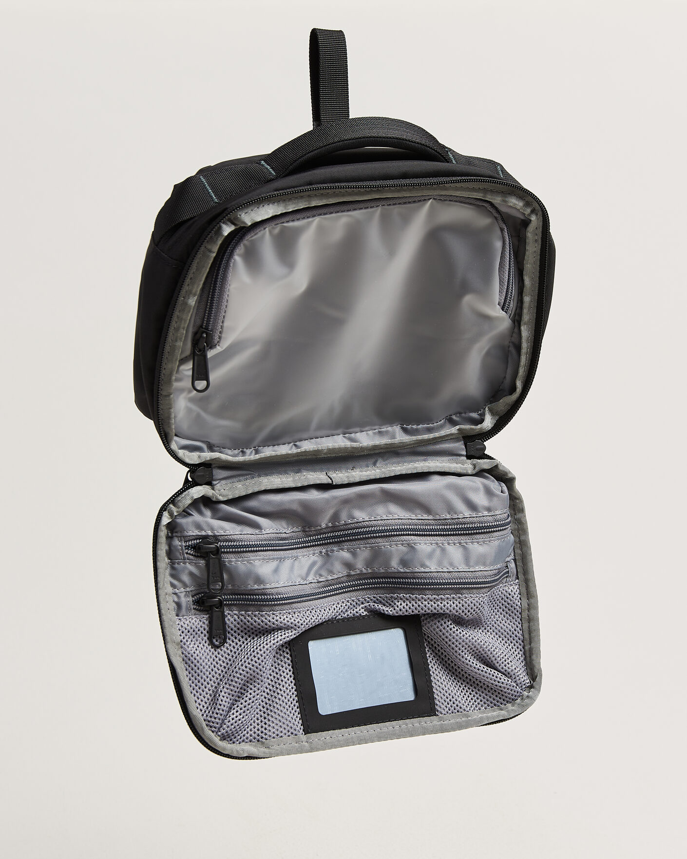 Men | Bags | The North Face | Base Camp Voyager Toiletry Kit Black