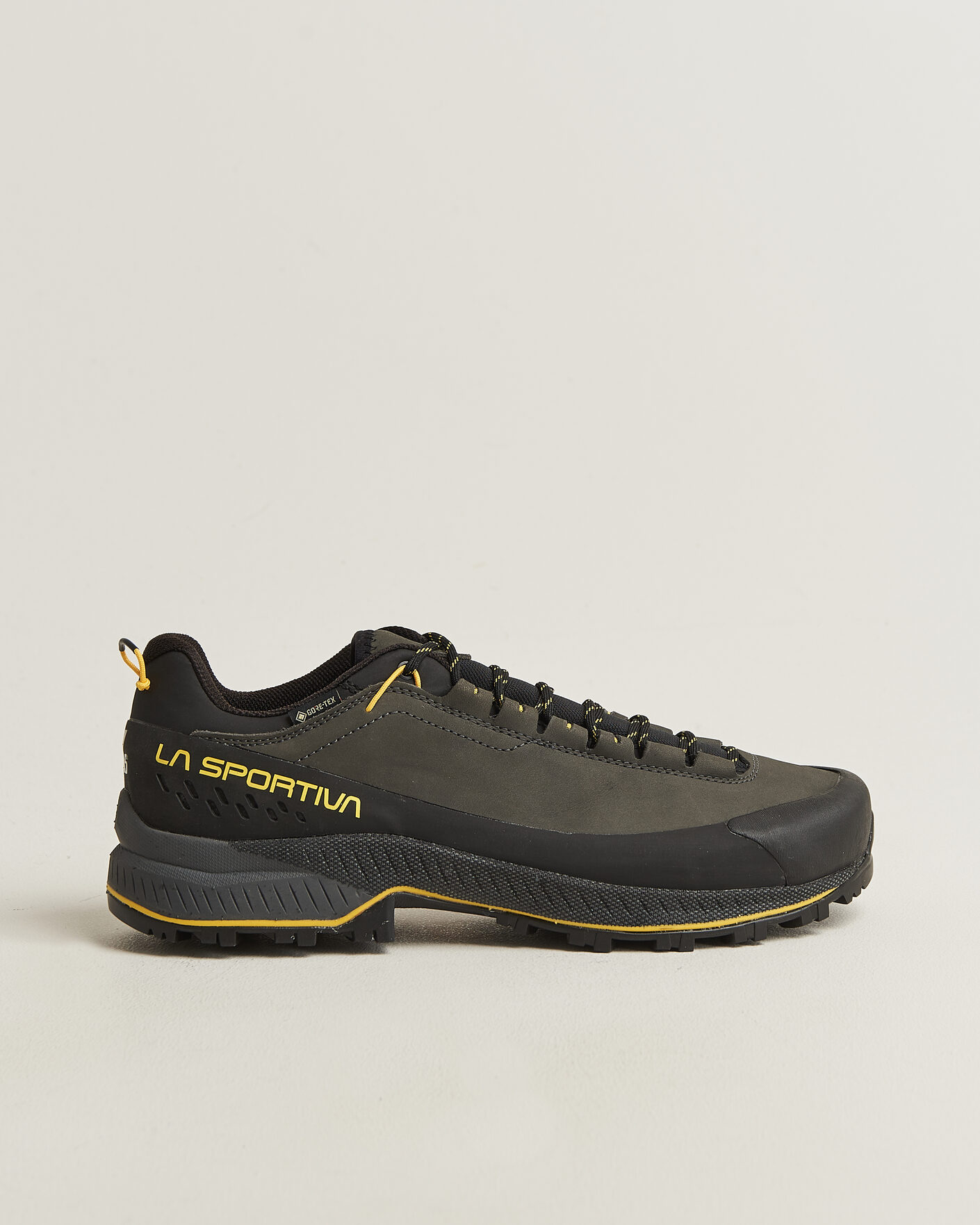 Men | Hiking shoes | La Sportiva | TX5 EVO GTX Carbon/Yellow