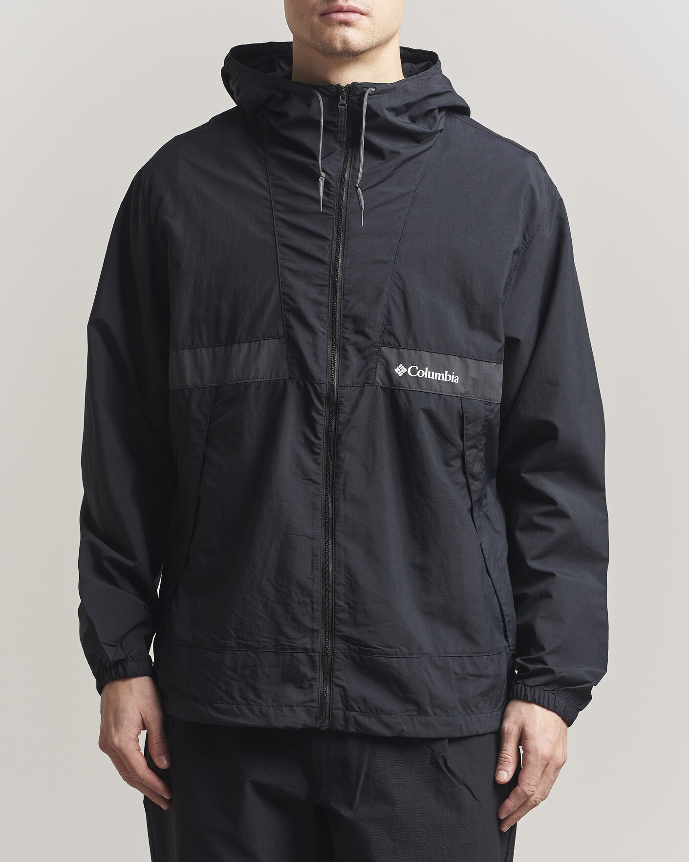 Men | Coats & Jackets | Columbia | Spire Valley Hooded Windbreaker Black
