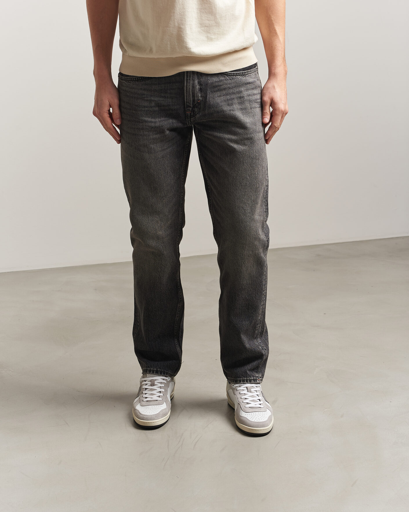 Men | Sneakers | Philippe Model | Pgal Low Leather Sneaker Grey