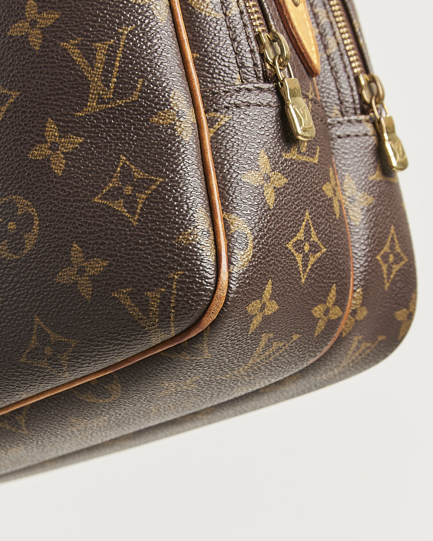 Men | Pre-Owned & Vintage Bags | Louis Vuitton Pre-Owned | Reporter Bag PM Monogram