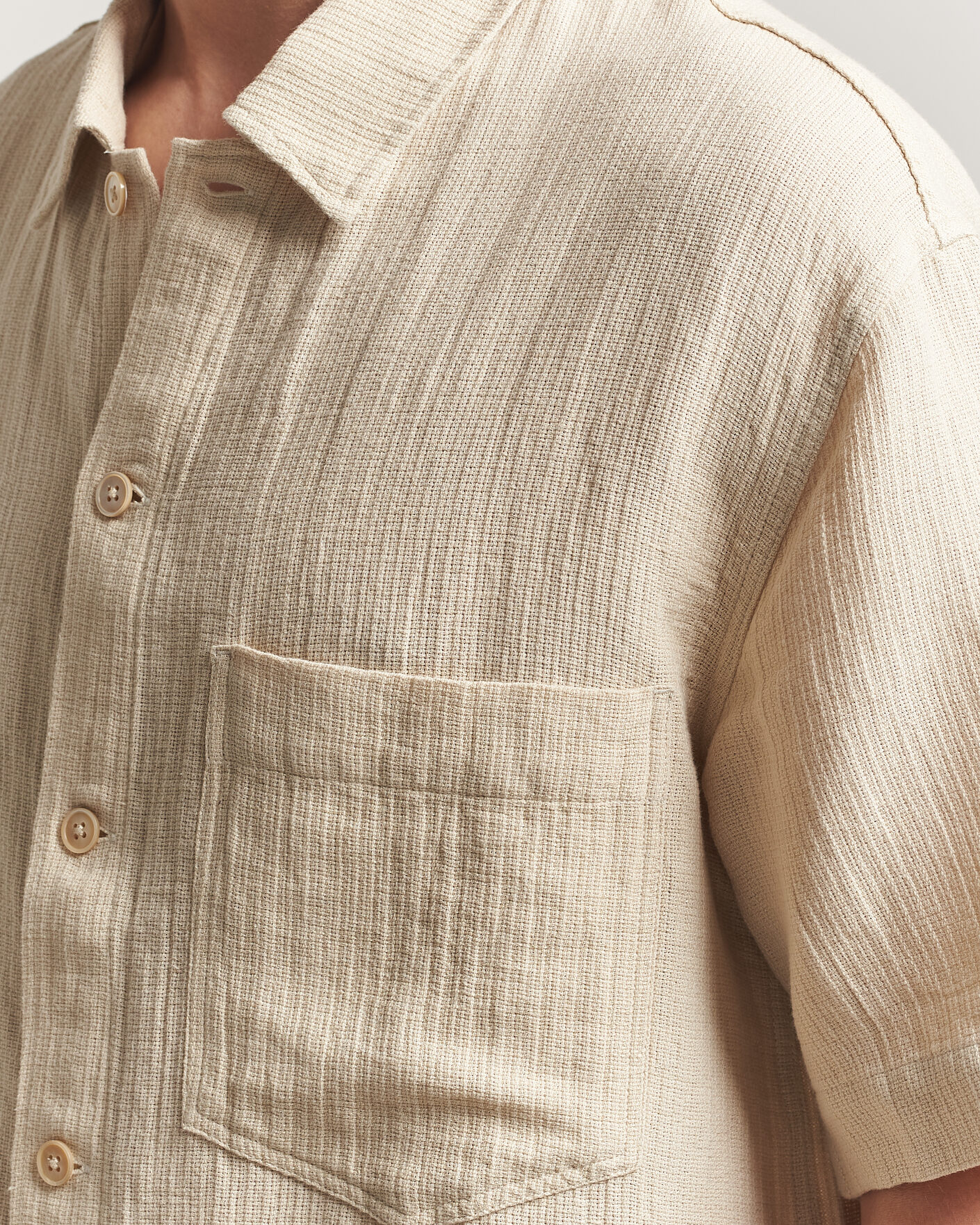 Men | Shirts | Sunflower | Adam Short Sleeve Shirt Off White