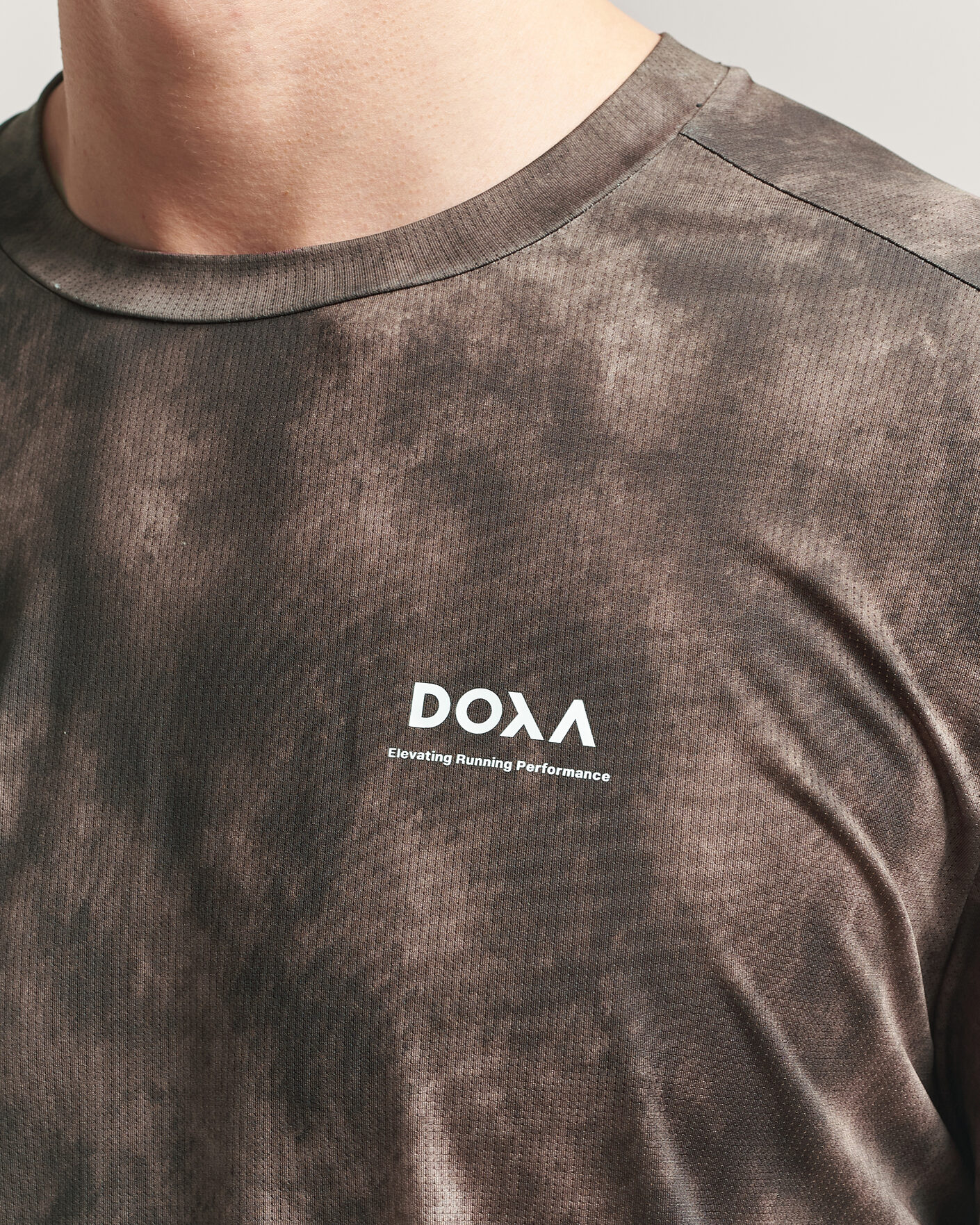 Men | T-Shirts | DOXA | Rerun Long Sleeve T-Shirt Taupe