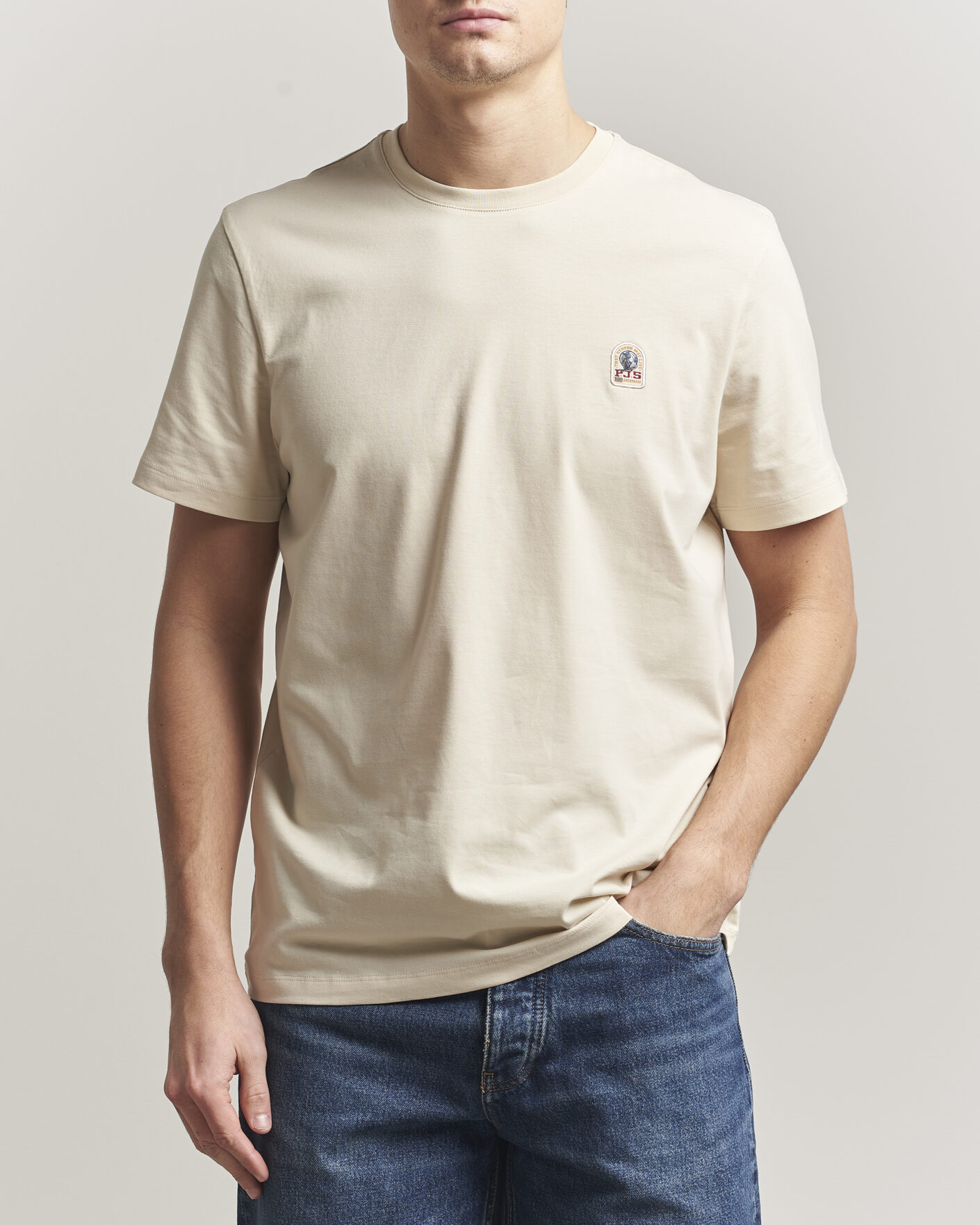 Men | T-Shirts | Parajumpers | Patch Crew Neck T-Shirt Bone
