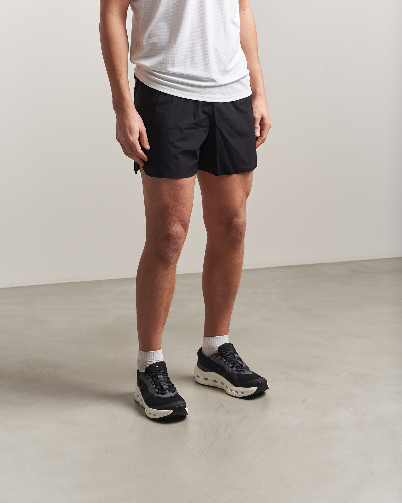 Men | Running shoes | On | Cloudrunner 3 Black/Ivory