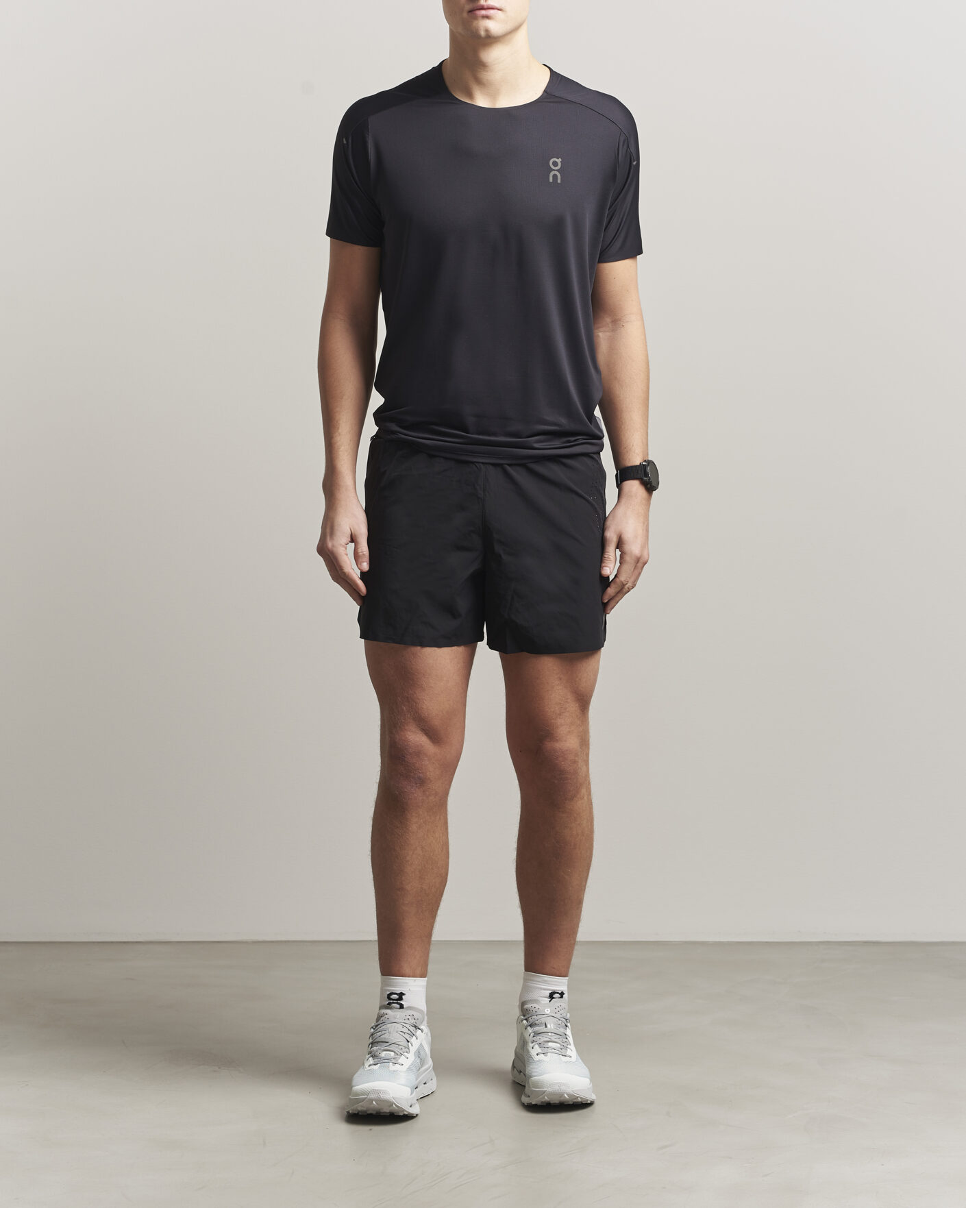 Men | T-Shirts | On | Performance T-Shirt Black