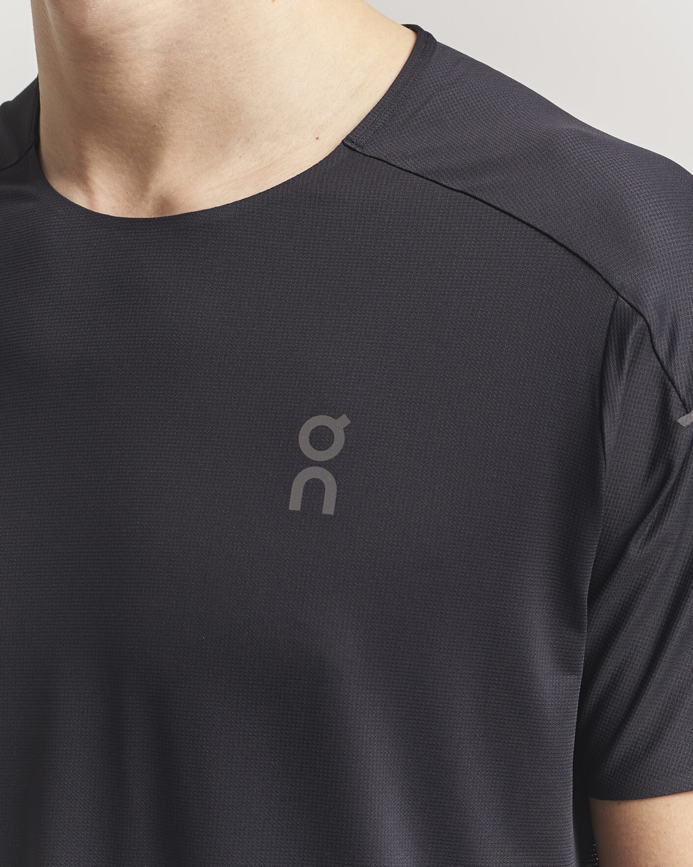 Men | T-Shirts | On | Performance T-Shirt Black