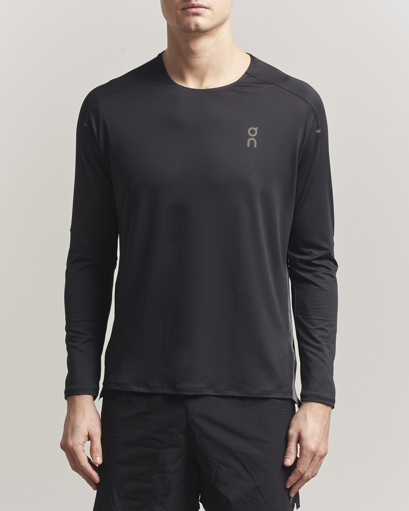 Men | Sweaters & Knitwear | On | Performance Long Sleeve T-Shirt Black