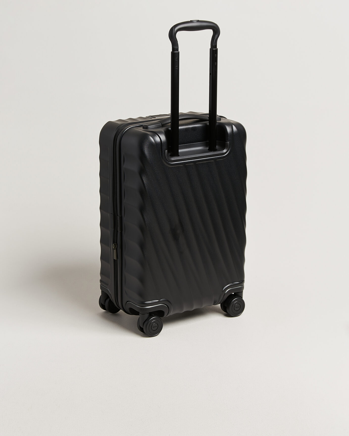 Men | Bags | TUMI | 19 Degree Carry-on Front Access Trolley Black