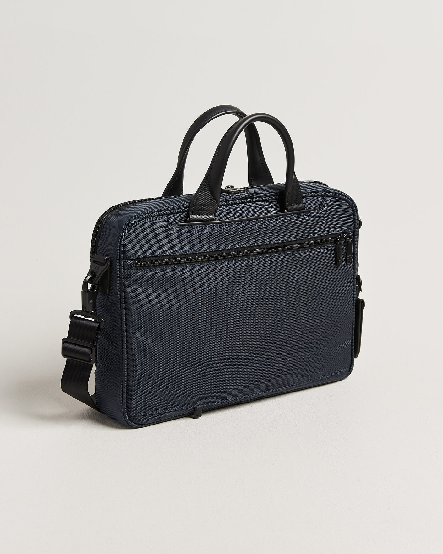 Men | TUMI Alpha 4 Medium Briefcase Navy | TUMI | Alpha 4 Medium Briefcase Navy