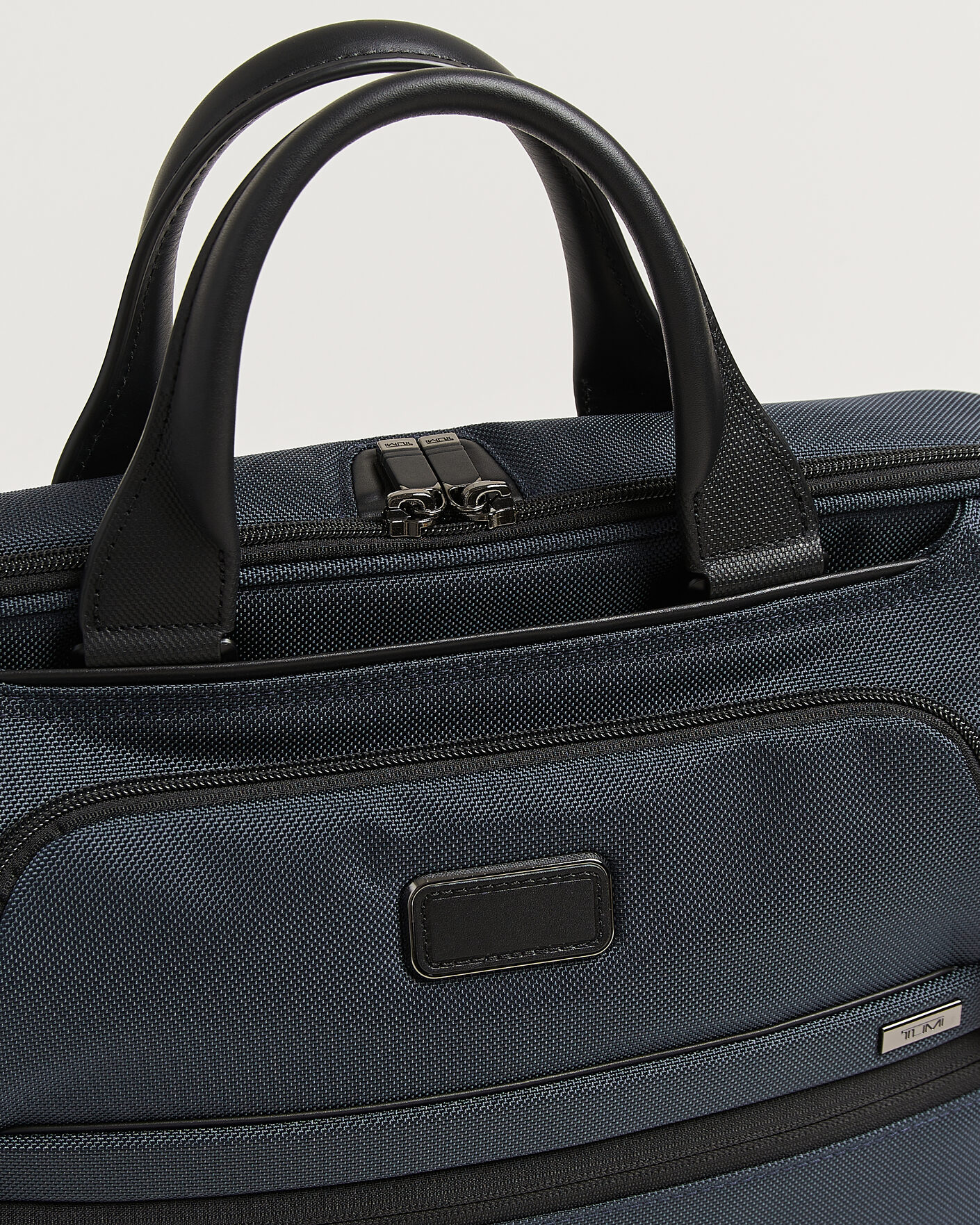 Men | TUMI Alpha 4 Medium Briefcase Navy | TUMI | Alpha 4 Medium Briefcase Navy