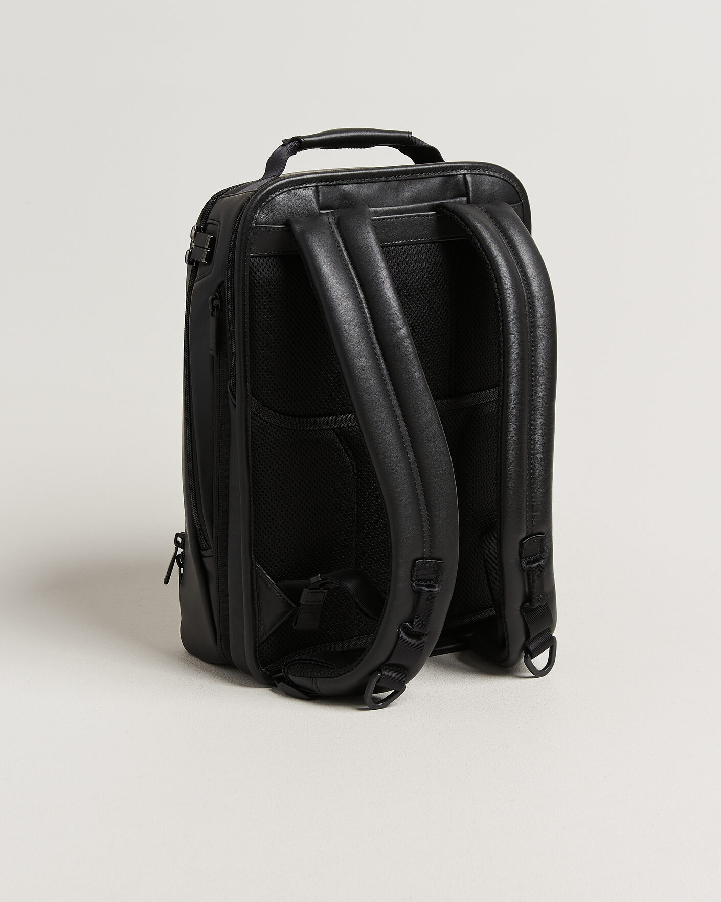 Men | Bags | TUMI | Alpha 4 Expandable Medium Backpack Black