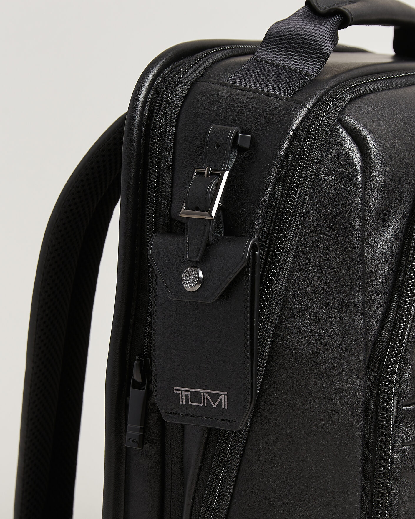 Men | Bags | TUMI | Alpha 4 Expandable Medium Backpack Black