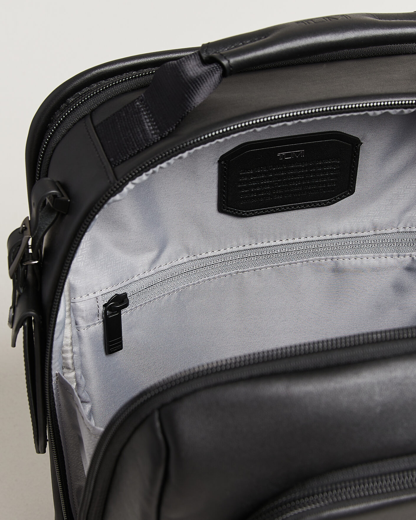 Men | Bags | TUMI | Alpha 4 Expandable Medium Backpack Black