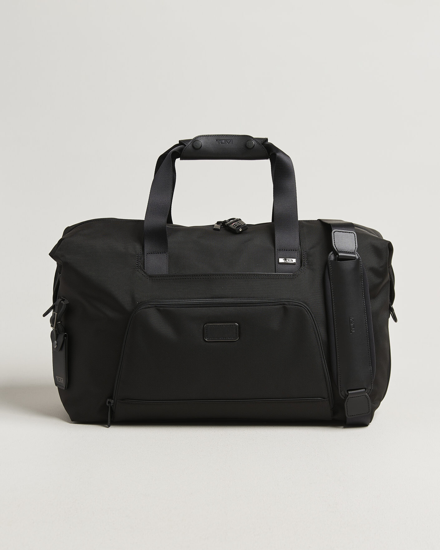 TUMI Alpha 4 Double Expansion Duffle Bag Black at CareOfCarl.com