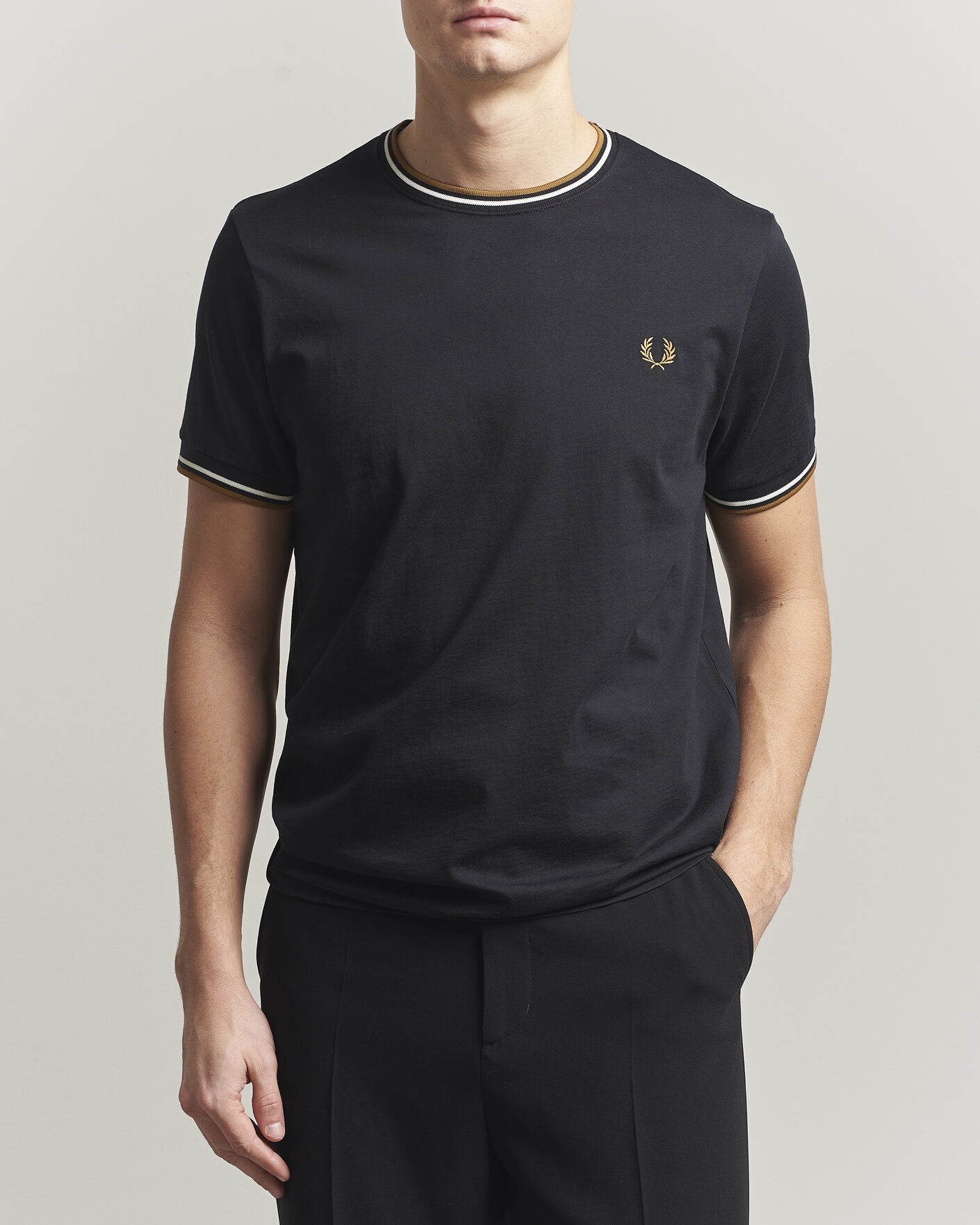 Men | T-Shirts | Fred Perry | Twin Tipped T-Shirt Black