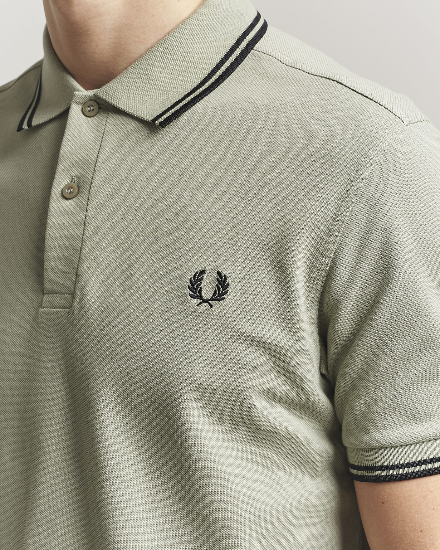 Men | Polo Shirts | Fred Perry | Twin Tipped Polo Shirt Seagrass Green