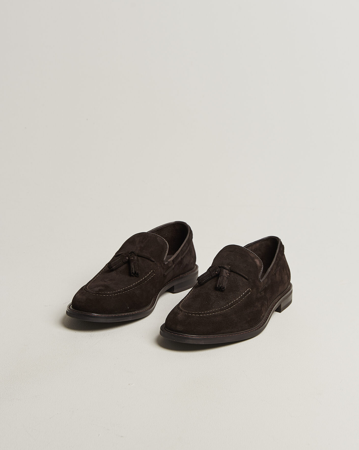 Men | Loafers | GANT | Lozham Suede Tassle Loafer Dark Brown