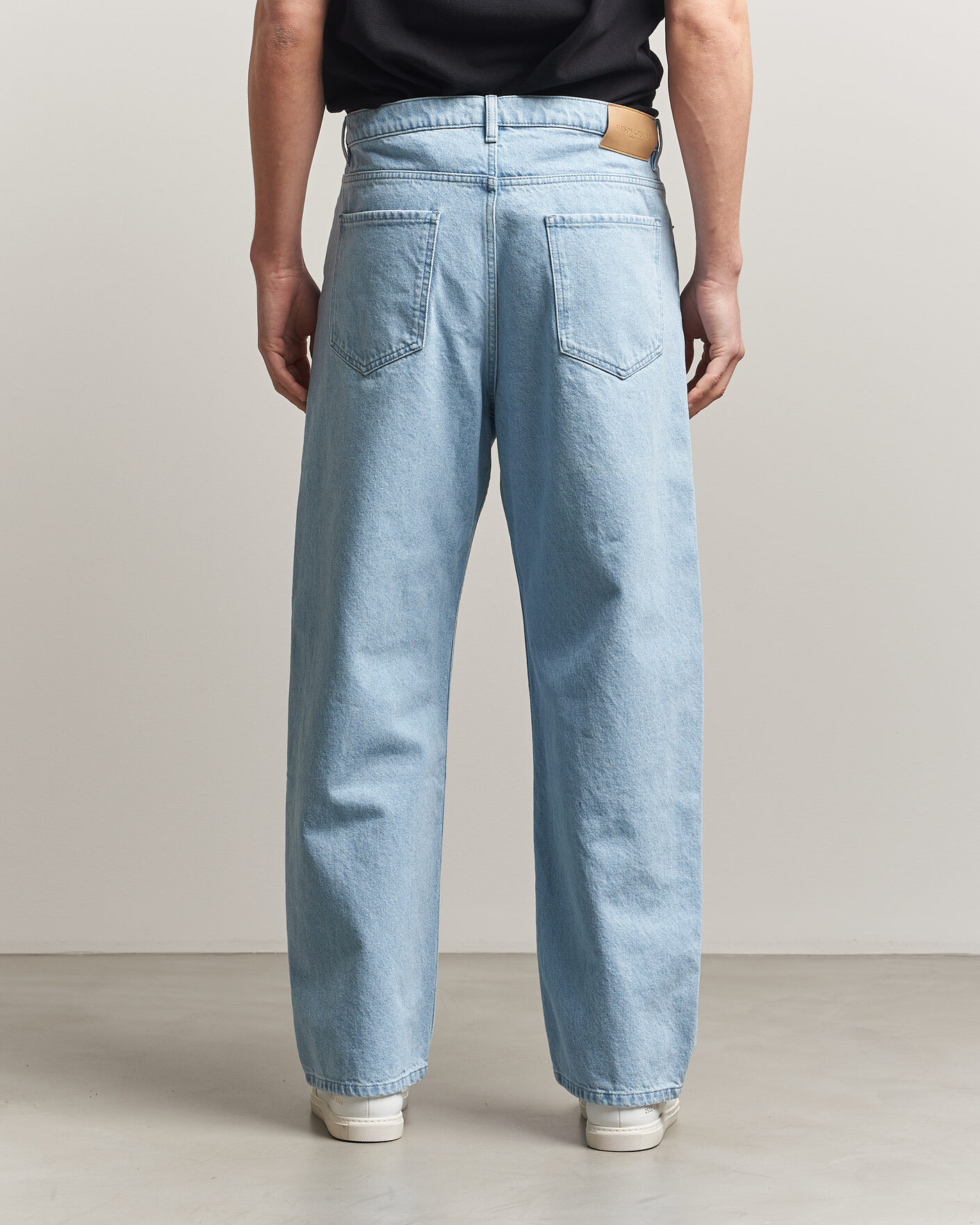 Men | Trousers | Maison Kitsuné | Wide Fit Jeans Light Washed Indigo