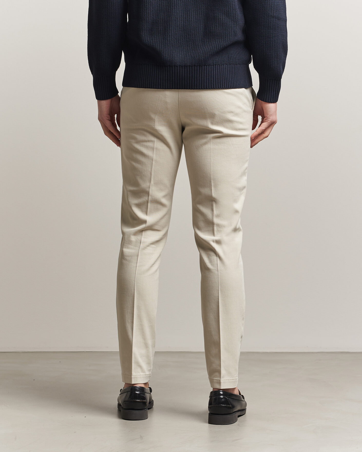 BOSS BLACK Kaiton Structured Chinos Open Beige at CareOfCarl.com