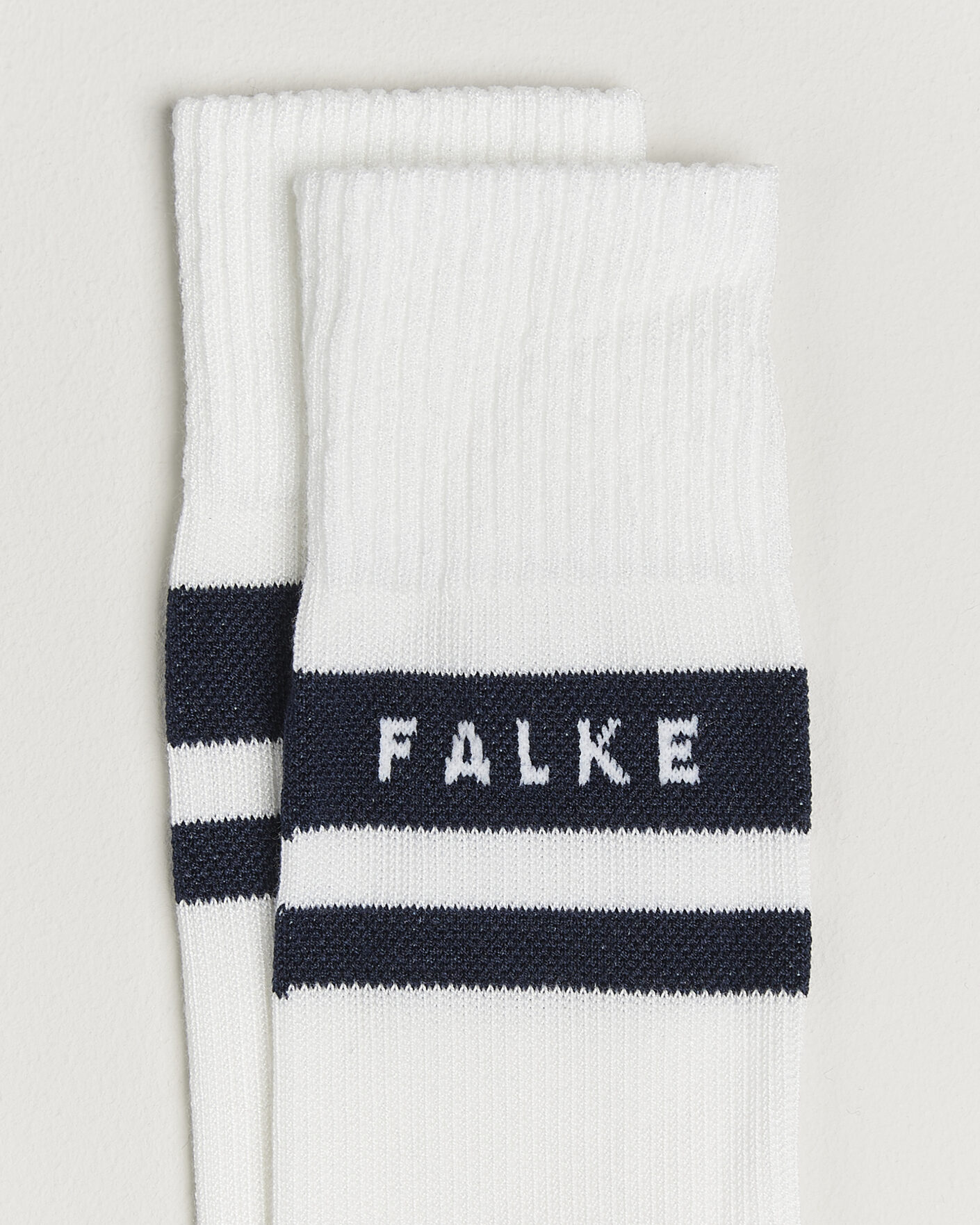 Men | Underwear & Socks | Falke Sport | TK2 Explore Cool Trekking Socks White