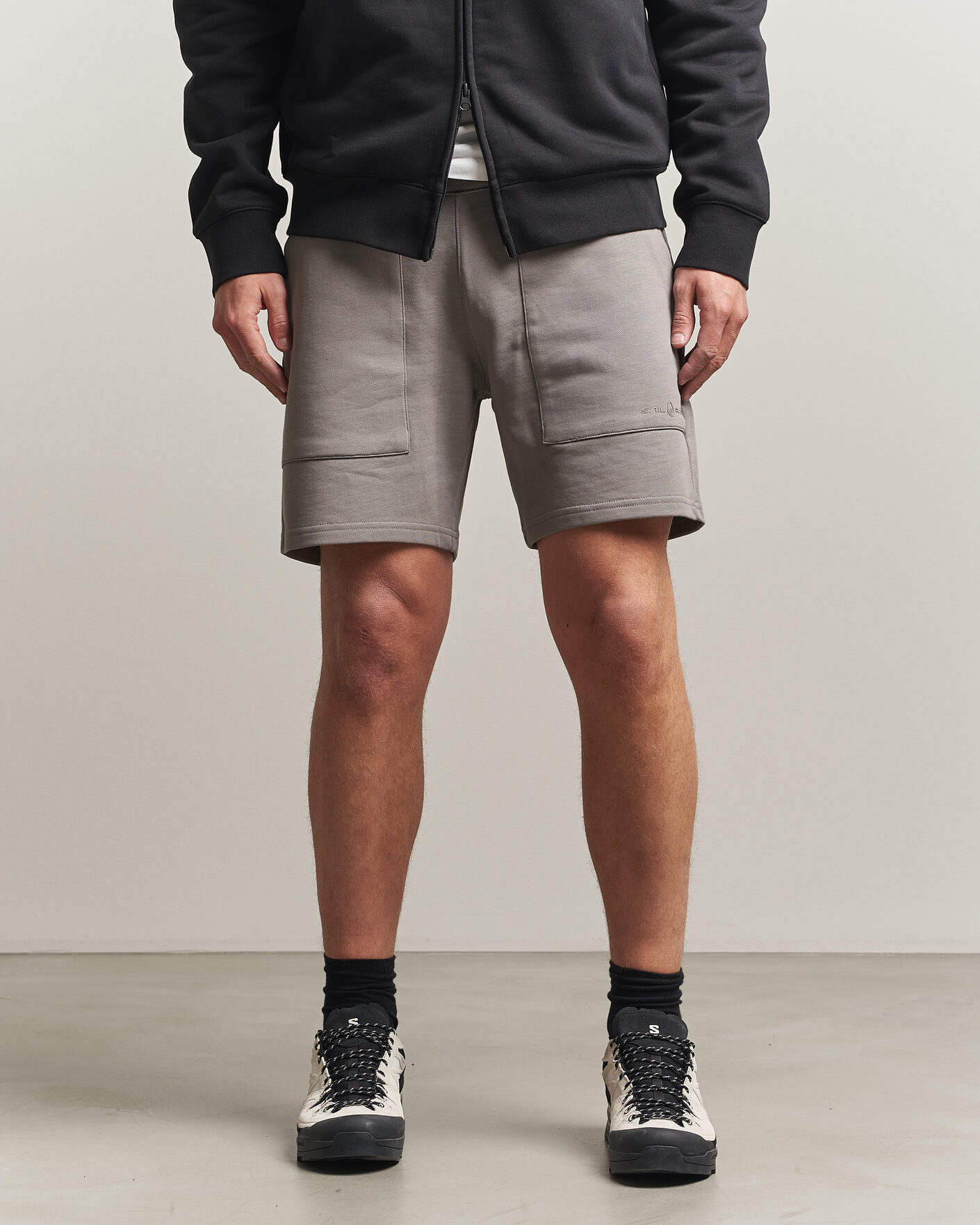 Men | Shorts | Sail Racing | Bowman Monochrome Sweatshorts Oyster