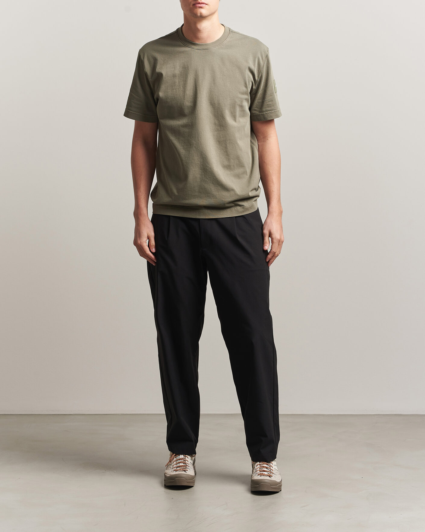 Men | T-Shirts | Sail Racing | Wind Pigment Dyed T-Shirt Mud Green