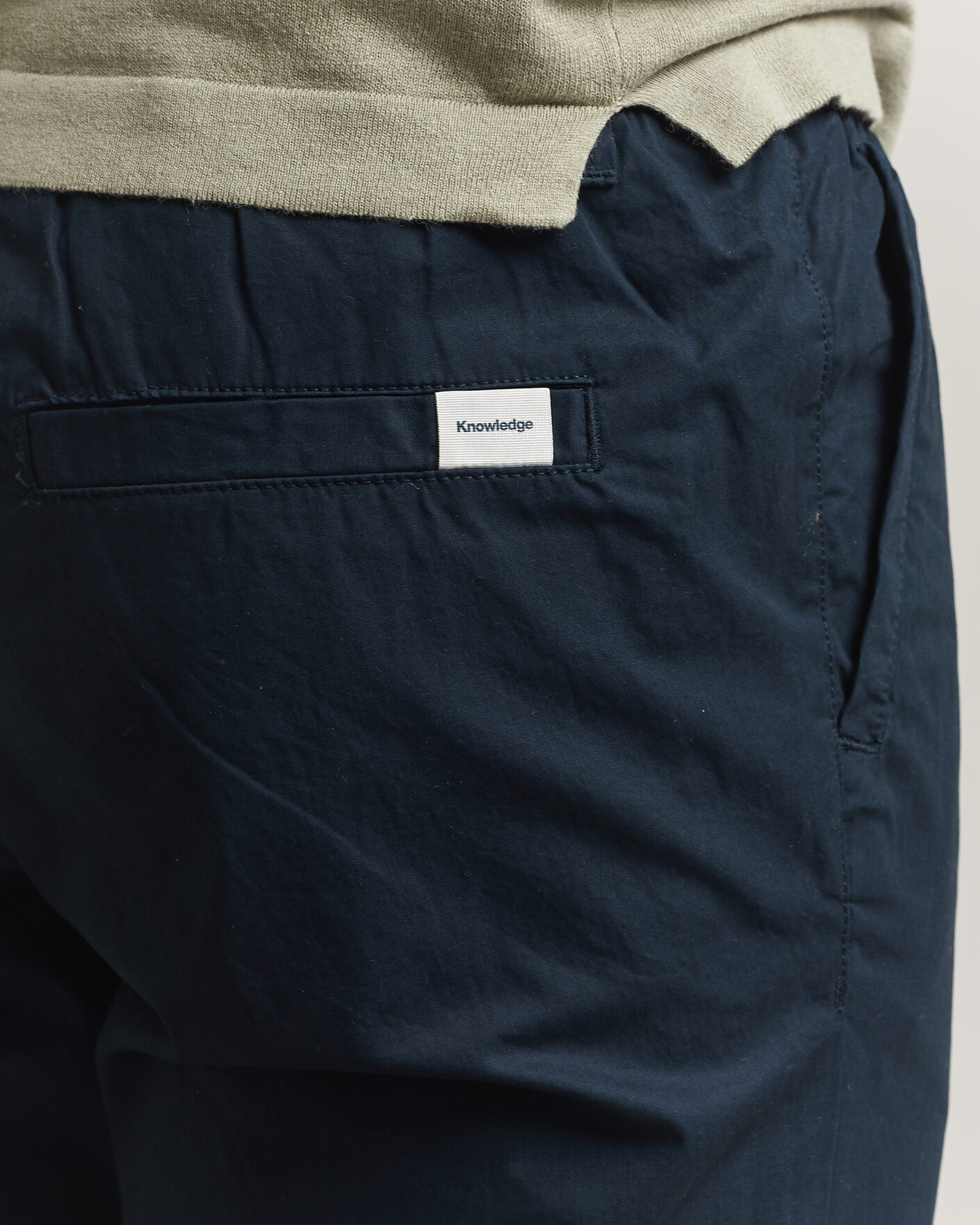 Men | Trousers | KnowledgeCotton Apparel | Tim Tapered Cotton Stretch Pants Total Eclipse