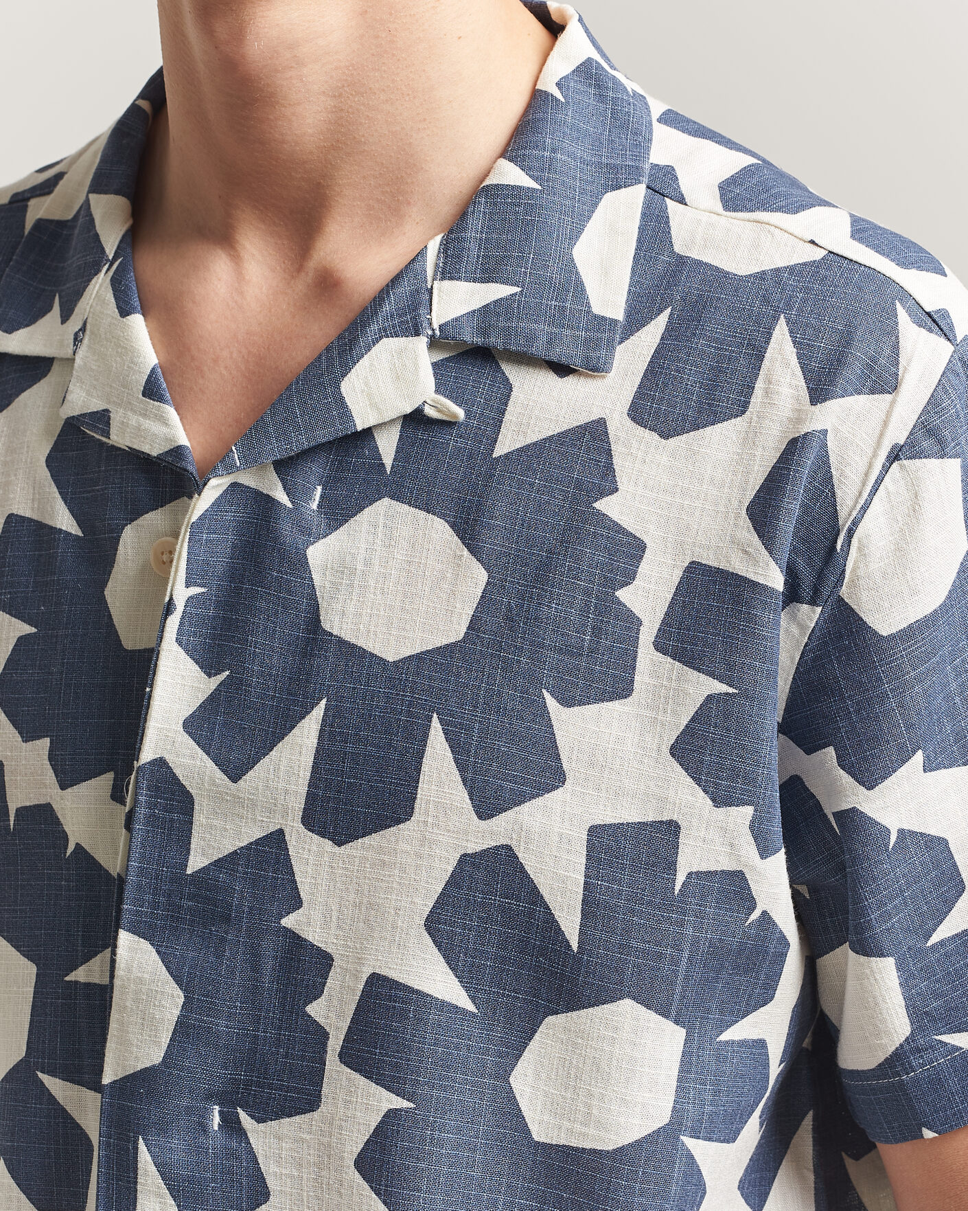 Men | Shirts | KnowledgeCotton Apparel | Printed Linen Mix Shirt Blue