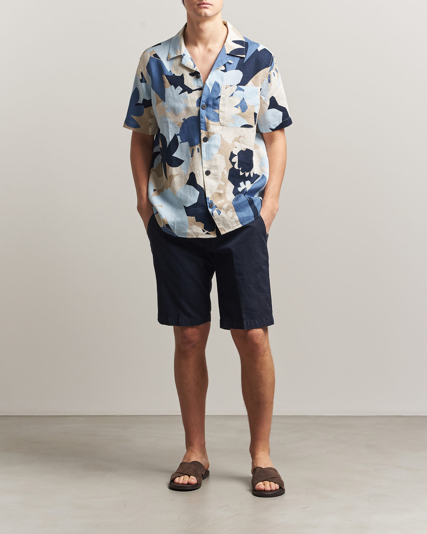 Men | Shirts | KnowledgeCotton Apparel | Relaxed Printed Linen Short Sleeve Shirt Blue
