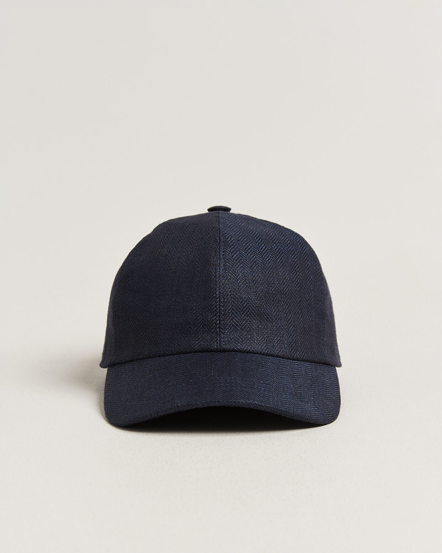 Wigéns Baseball Linen Herringbone Cap Navy at CareOfCarl.com