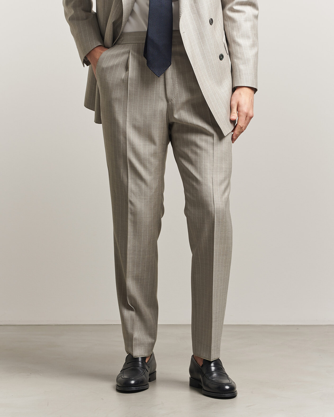 Men | Trousers | Oscar Jacobson | Delon Striped Wool Trousers Beige